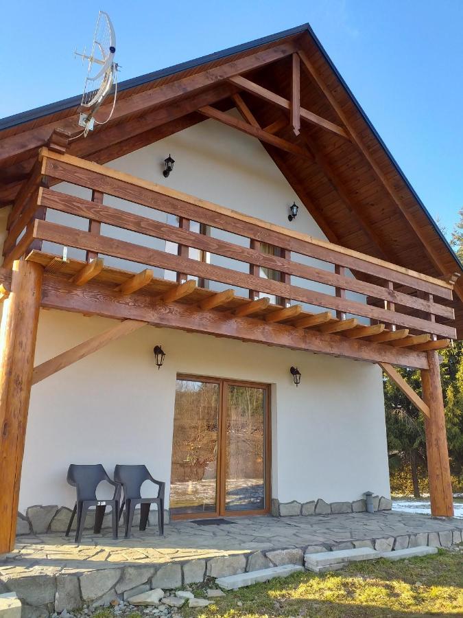 Baza Noclegi Bieszczady 우스트르치키 돌네 외부 사진